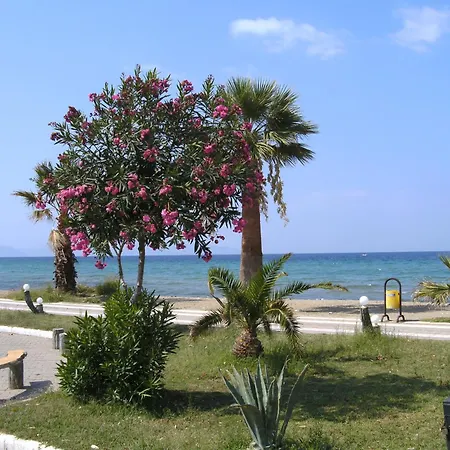Apartahotel Samos