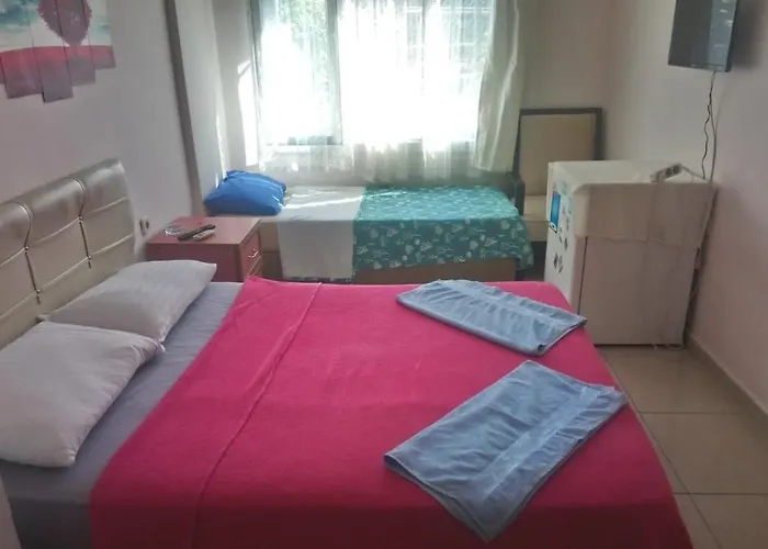 Samos Apartmanhotel *