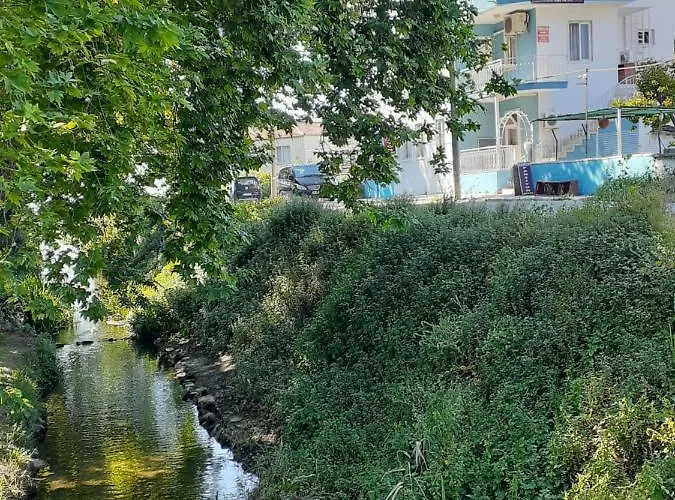 Ξενοδοχείο με διαμερίσματα Samos *